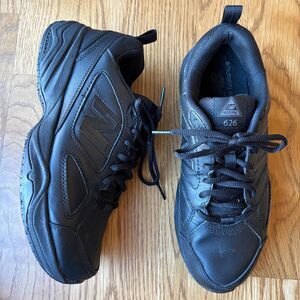 New Balance 626 Industrial Shoe Sneaker Women 9.5 Men 8 Black Slip Resistant